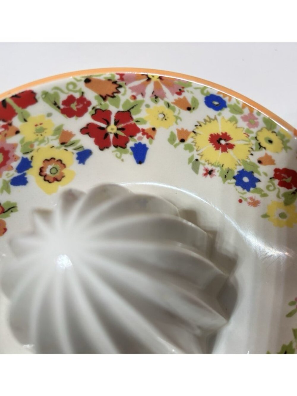 Anthropologie Ceramic Citrus Juicer by Sarah Campbell Bowl Floral Orange - Picture 4 of 6